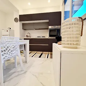 Appartamento Taormina Vacanze, Giardini Naxos